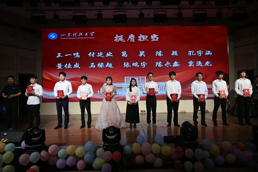 c75d074a5d43436a261373b58f9d68b1